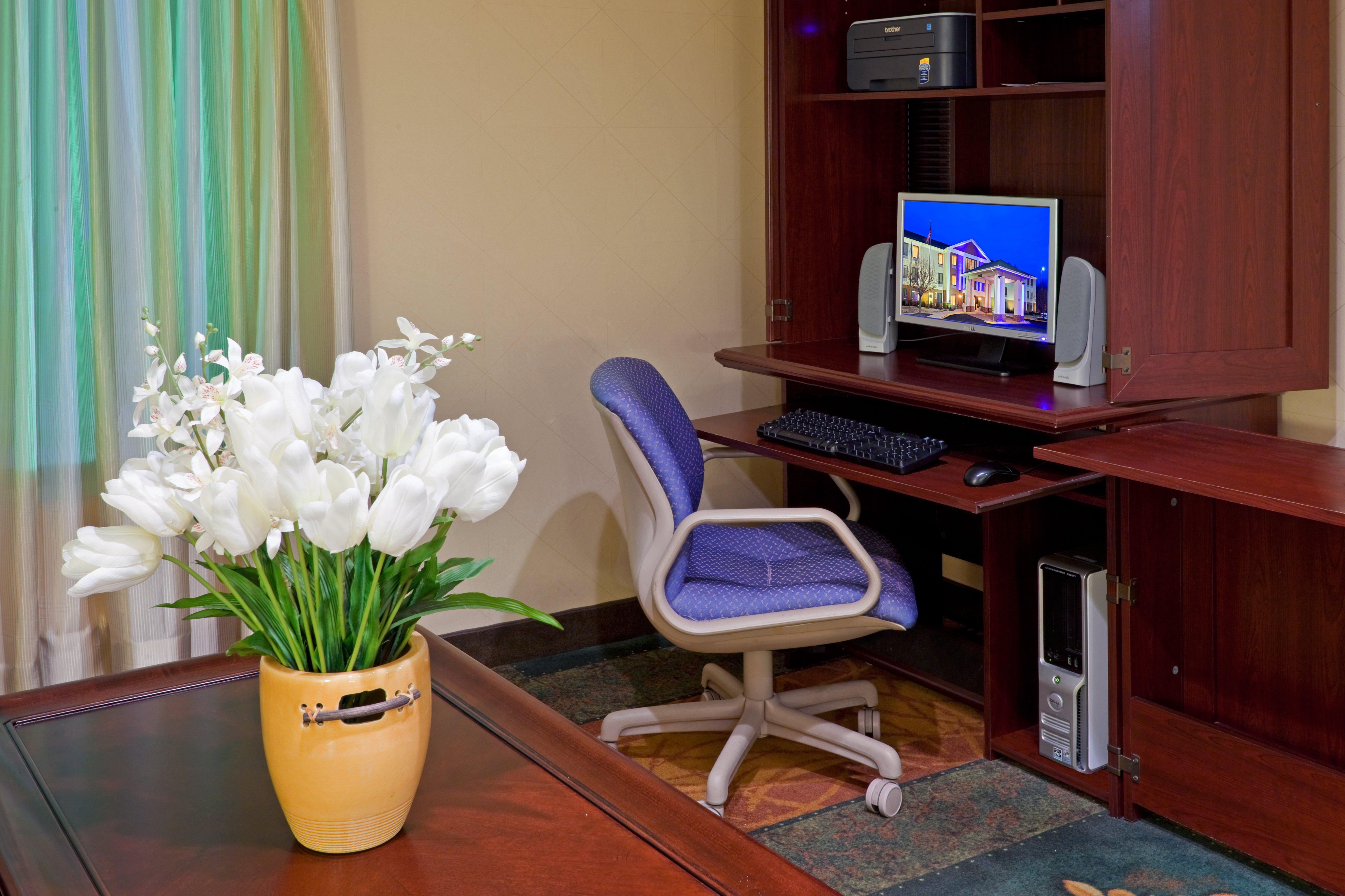 Holiday Inn Express & Suites Carneys Point - Pennsville By Ihg Εξωτερικό φωτογραφία
