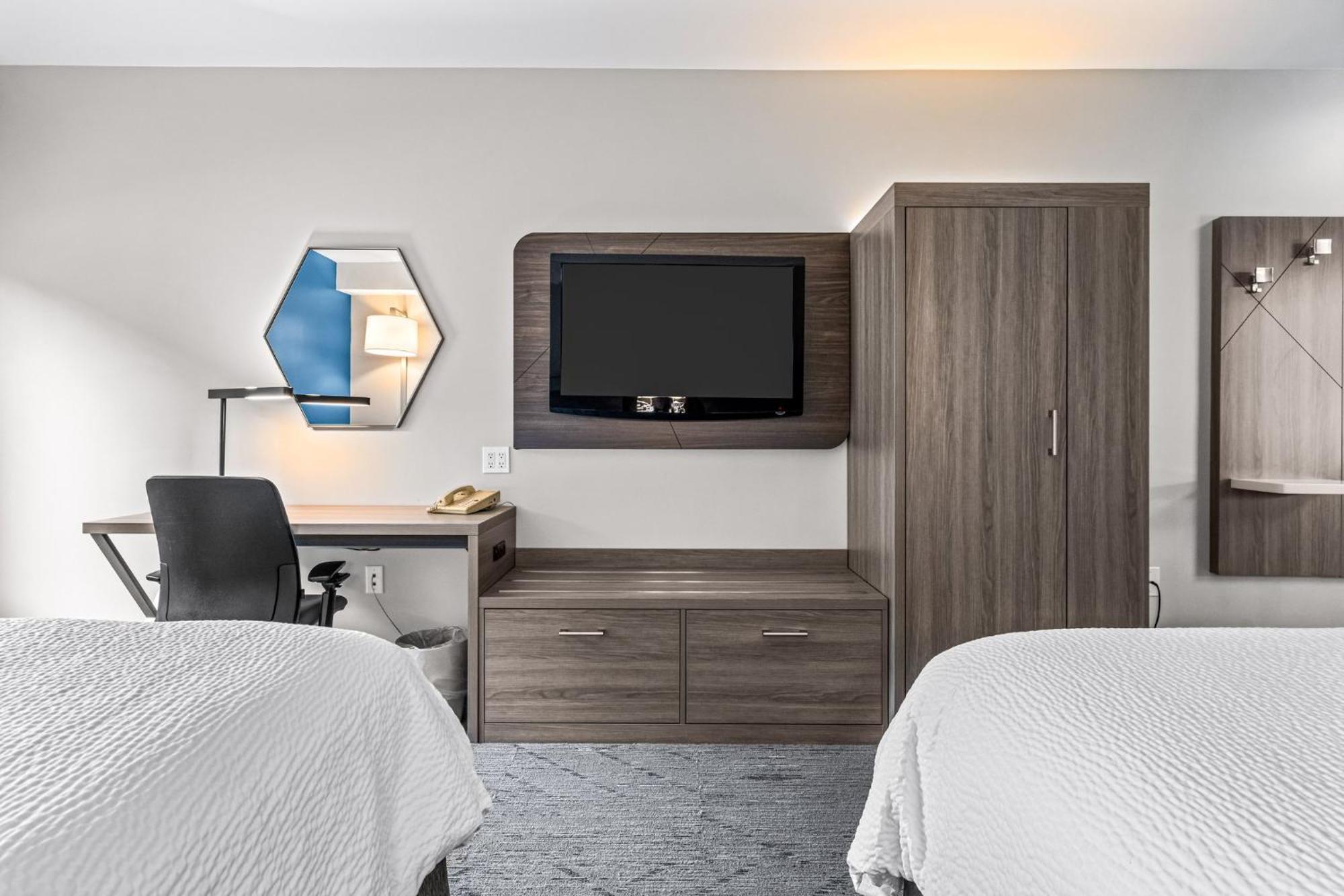 Holiday Inn Express & Suites Carneys Point - Pennsville By Ihg Εξωτερικό φωτογραφία