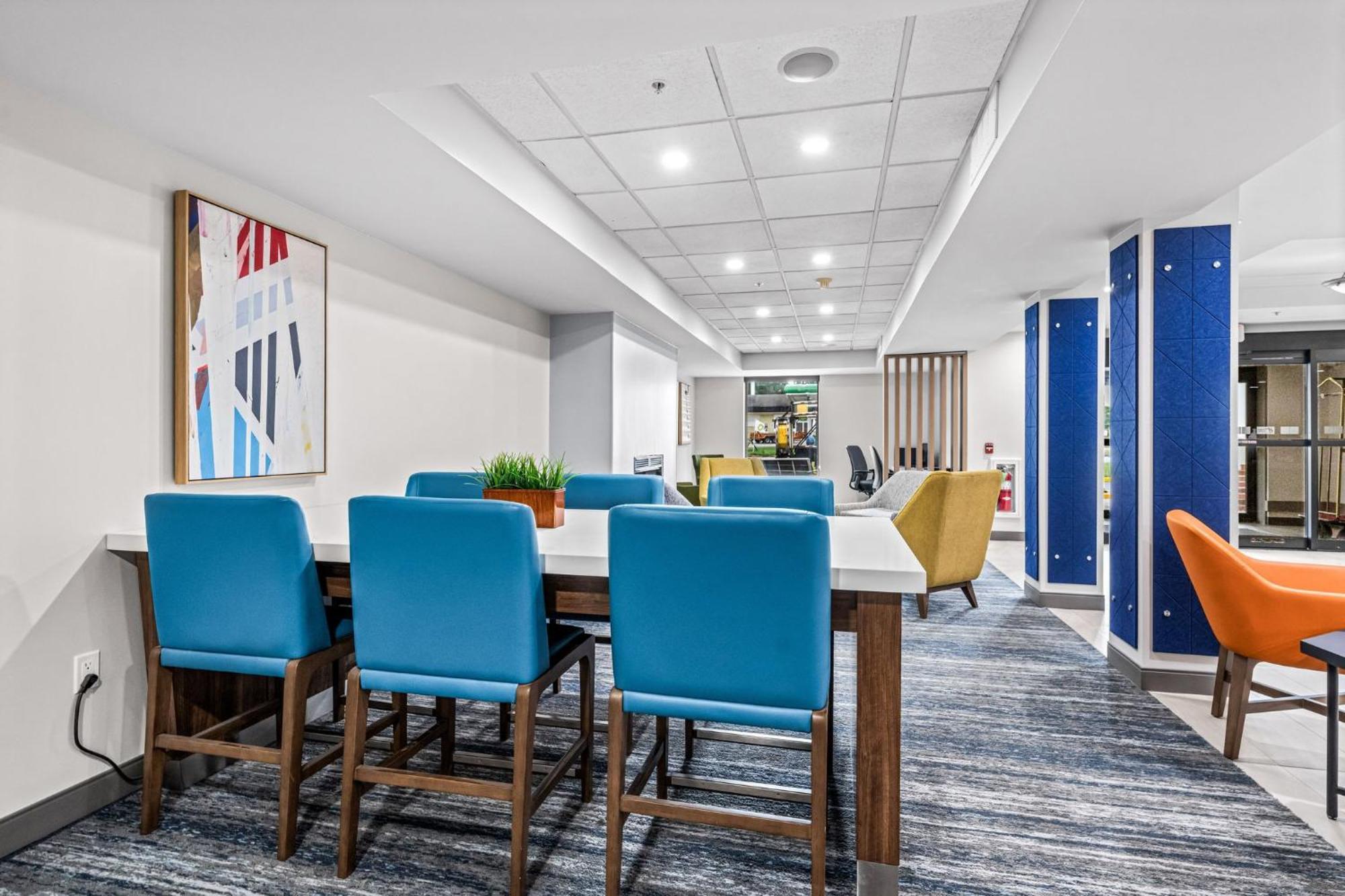 Holiday Inn Express & Suites Carneys Point - Pennsville By Ihg Εξωτερικό φωτογραφία