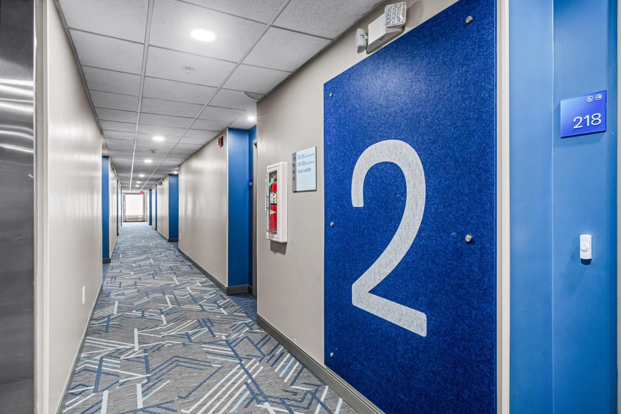 Holiday Inn Express & Suites Carneys Point - Pennsville By Ihg Εξωτερικό φωτογραφία